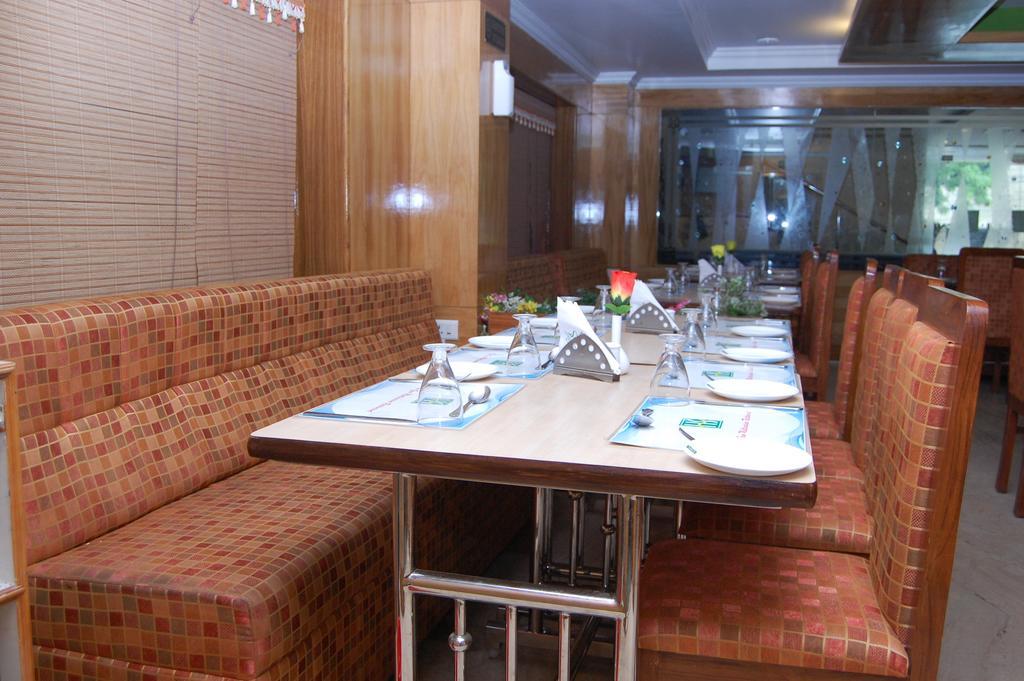 Sonas Inn Trichy Tiruchirappalli Exterior foto