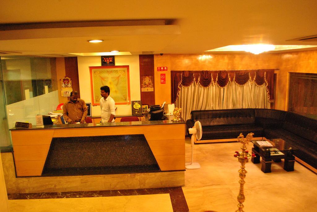 Sonas Inn Trichy Tiruchirappalli Exterior foto