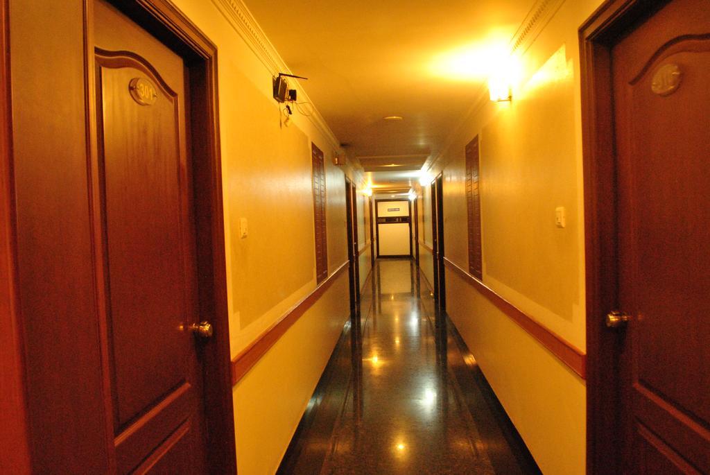 Sonas Inn Trichy Tiruchirappalli Exterior foto